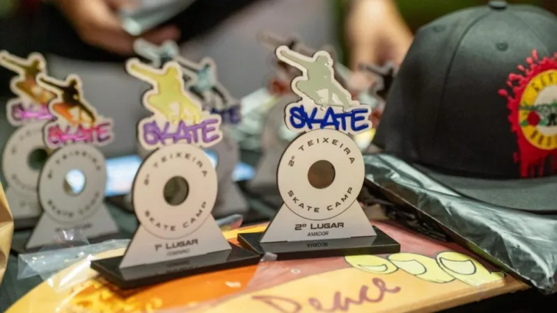 Teixeira de Freitas realizou o 1º Skate Moto Rock Teixeira de Freitas realizou o 1º Skate Moto Rock