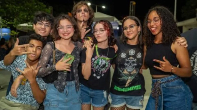 Teixeira de Freitas realizou o 1º Skate Moto Rock Teixeira de Freitas realizou o 1º Skate Moto Rock