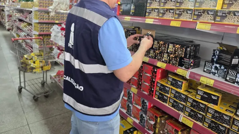 Natal Seguro: Inmetro flagra 90 mil produtos com irregularidades Natal Seguro: Inmetro flagra 90 mil produtos com irregularidades