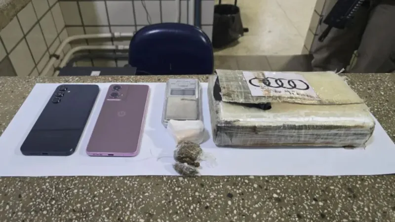 Homem é preso com um quilo de cocaína em Teixeira de Freitas