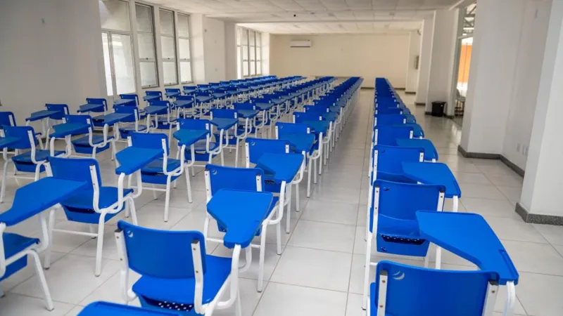 Educação ganha reforço com a inauguração da Escola Municipal Antônia Gomes Rocha Cabral no Ulisses Guimarães