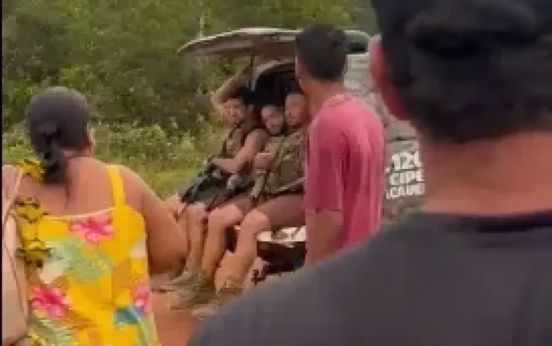 Cacique Rodrigo Pataxo e mais 07 indígenas são presos em operação conjunta após ataques a tiros na Barra do Cahy, em Prado Cacique Rodrigo Pataxo e mais 07 indígenas são presos em operação conjunta após ataques a tiros na Barra do Cahy, em Prado