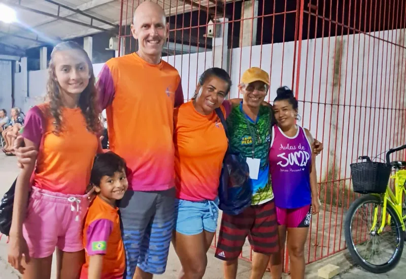 Estação Bike promove encontro especial entre viajantes de motohomes, ciclistas e moradores da região