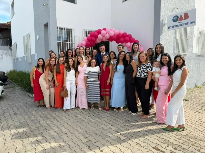 Evento especial celebra as mulheres advogadas da OAB em Teixeira de Freitas com música, cuidados e confraternização