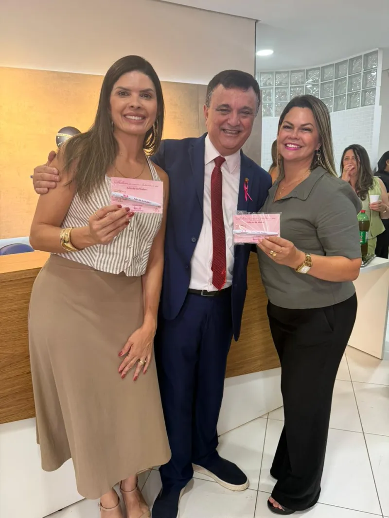 Evento especial celebra as mulheres advogadas da OAB em Teixeira de Freitas com música, cuidados e confraternização