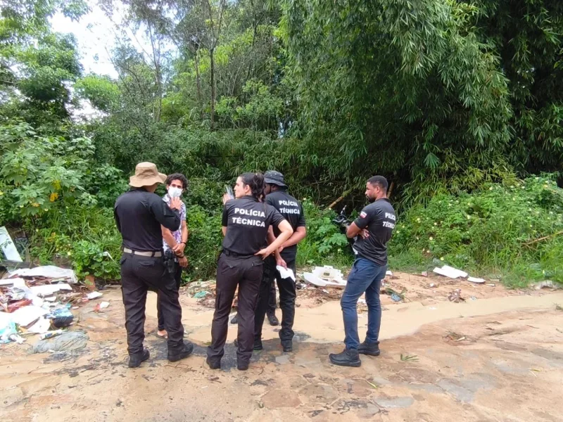 Polícia Civil realiza reconstituição e revela novos detalhes na morte do mototaxista “Ró” em Teixeira de Freitas Polícia Civil realiza reconstituição e revela novos detalhes na morte do mototaxista “Ró” em Teixeira de Freitas