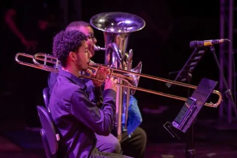 Encenação “A Paixão de Cristo” reúne grande público e fortalece cenário cultural em Teixeira de Freitas