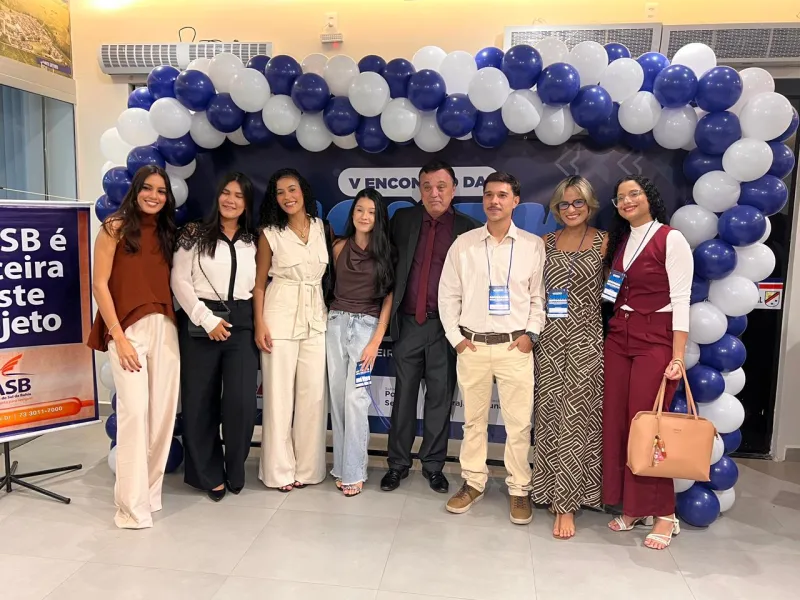 Encontro da Jovem Advocacia reúne lideranças da OAB e profissionais do Direito e alunos em Teixeira de Freitas Encontro da Jovem Advocacia reúne lideranças da OAB e profissionais do Direito e alunos em Teixeira de Freitas