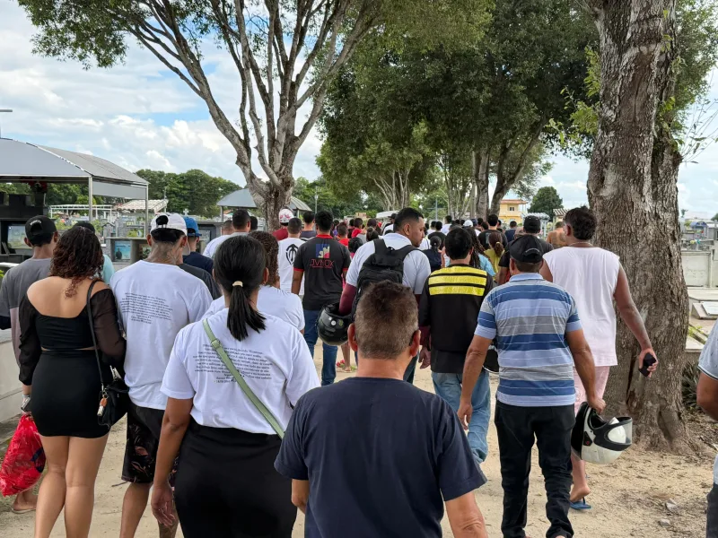 Jovem de 22 anos morre após atendimento no Hospital Municipal de Teixeira de Freitas; família cobra explicações