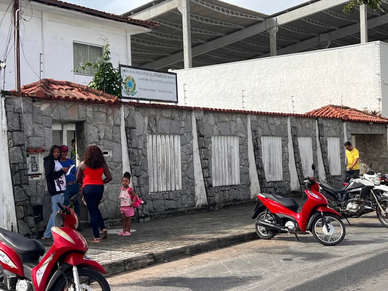 Último dia para regularizar o título eleitoral movimenta Tribunal Regional Eleitoral em Teixeira de Freitas
