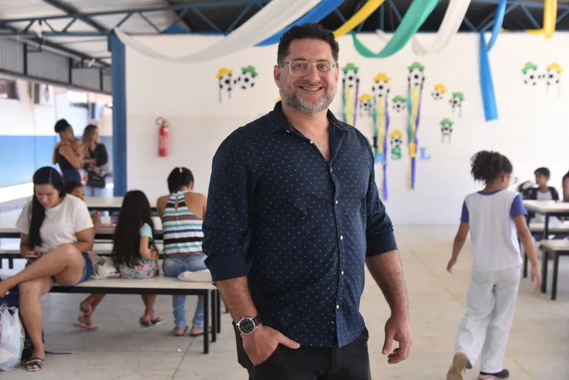 Projeto “De Olho no Futuro” retorna em comemoração aos 35 anos do Sicoob Carlos Chagas e beneficia crianças em Teixeira de Freitas Projeto “De Olho no Futuro” retorna em comemoração aos 35 anos do Sicoob Carlos Chagas e beneficia crianças em Teixeira de Freitas