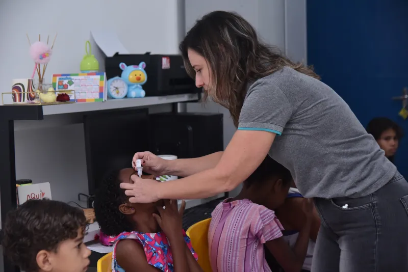 Projeto “De Olho no Futuro” retorna em comemoração aos 35 anos do Sicoob Carlos Chagas e beneficia crianças em Teixeira de Freitas Projeto “De Olho no Futuro” retorna em comemoração aos 35 anos do Sicoob Carlos Chagas e beneficia crianças em Teixeira de Freitas