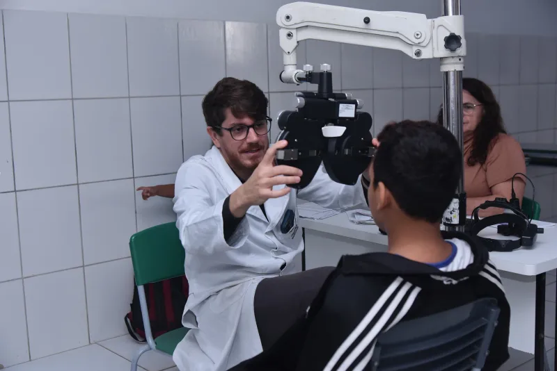 Projeto “De Olho no Futuro” retorna em comemoração aos 35 anos do Sicoob Carlos Chagas e beneficia crianças em Teixeira de Freitas Projeto “De Olho no Futuro” retorna em comemoração aos 35 anos do Sicoob Carlos Chagas e beneficia crianças em Teixeira de Freitas