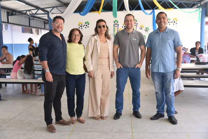 Projeto “De Olho no Futuro” retorna em comemoração aos 35 anos do Sicoob Carlos Chagas e beneficia crianças em Teixeira de Freitas Projeto “De Olho no Futuro” retorna em comemoração aos 35 anos do Sicoob Carlos Chagas e beneficia crianças em Teixeira de Freitas