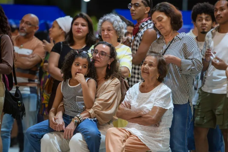 Teixeira Junina – Tradição nos Bairros reúne comunidade na Praça Irmã Carla Caddia Teixeira Junina – Tradição nos Bairros reúne comunidade na Praça Irmã Carla Caddia