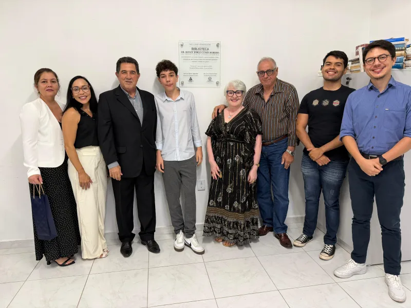 Faculdade Anhanguera inaugura biblioteca e eterniza trajetória do Juiz Roney Cunha Faculdade Anhanguera inaugura biblioteca e eterniza trajetória do Juiz Roney Cunha