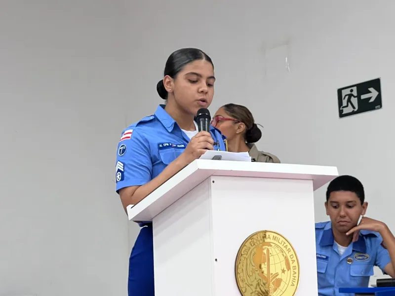 Colégio da Polícia Militar Anísio Teixeira realiza formatura da primeira turma do PROERD de 2026