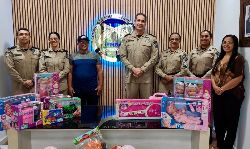 Polícia Militar da Bahia prepara a 15ª edição do Projeto “Faça Uma Criança Sorrir” em Teixeira de Freitas Polícia Militar da Bahia prepara a 15ª edição do Projeto “Faça Uma Criança Sorrir” em Teixeira de Freitas