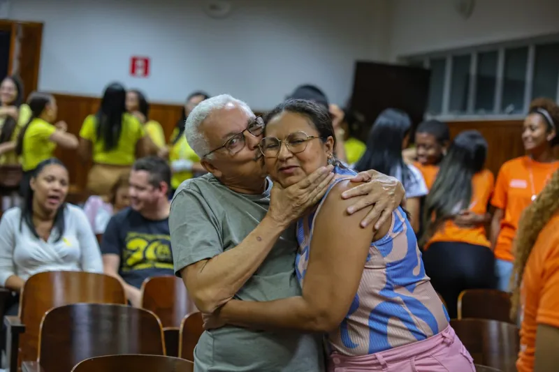 Roda de conversa reúne comunidade e profissionais para falar sobre saúde mental em Teixeira de Freitas Roda de conversa reúne comunidade e profissionais para falar sobre saúde mental em Teixeira de Freitas