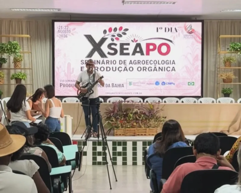 Músico Wagner Rosa leva a força da música nordestina à abertura do 3º Conexão Pecuária no IF Baiano Músico Wagner Rosa leva a força da música nordestina à abertura do 3º Conexão Pecuária no IF Baiano