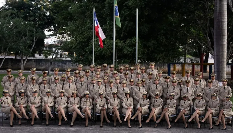 13º BEIC realiza formatura de alunos do Curso de Formação de Soldados da PMBA