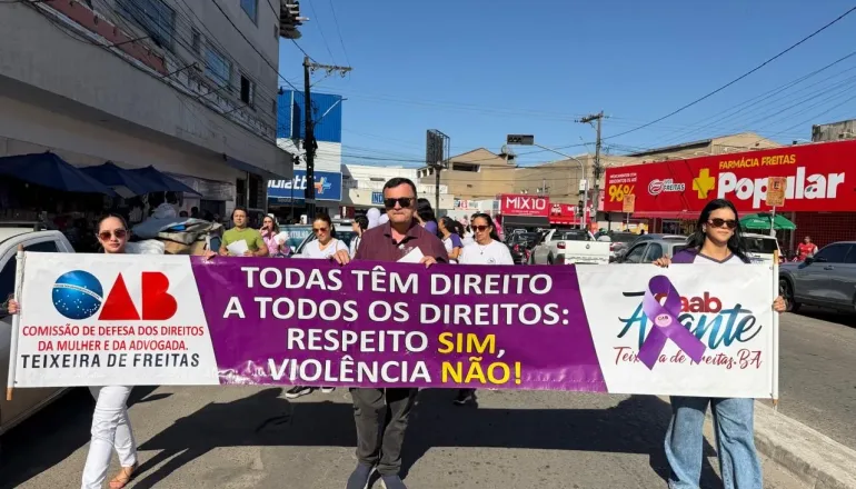 Agosto Lilás leva campanha contra a violência às ruas de Teixeira de Freitas