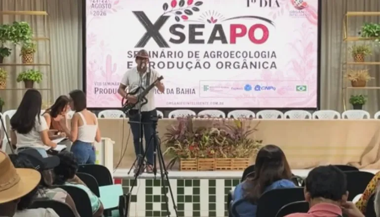 Músico Wagner Rosa leva a força da música nordestina à abertura do 3º Conexão Pecuária no IF Baiano