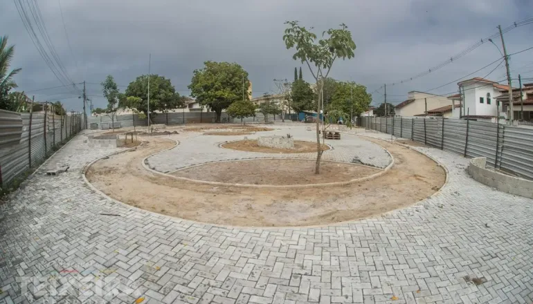 Obra da Praça do Recanto do Lago avança para novas etapas de execução