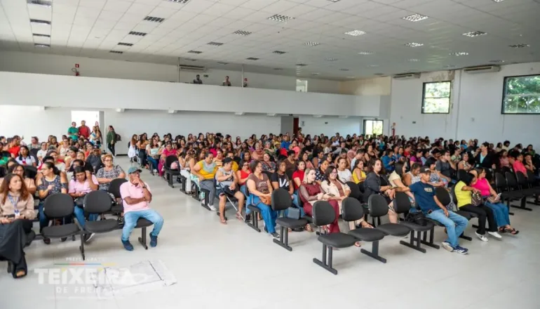 Parceria entre Prefeitura, UFSB, SAMU e Corpo de Bombeiros promove formação sobre a Lei Lucas em Teixeira de Freitas