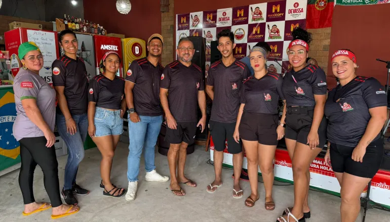 Pré-aniversário do Portuga reuniu grande público com música, open bar e sorteio de brindes em Teixeira de Freitas