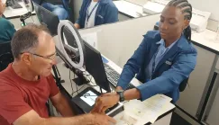 SAC realiza atendimento exclusivo para idosos neste sábado (14) com emissão da nova Carteira de Identidade Nacional