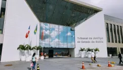 TJBA instaura PAD e afasta Juiz Leonardo Coelho da 1ª Vara Cível de Teixeira de Freitas por possíveis descumprimento dos deveres funcionais